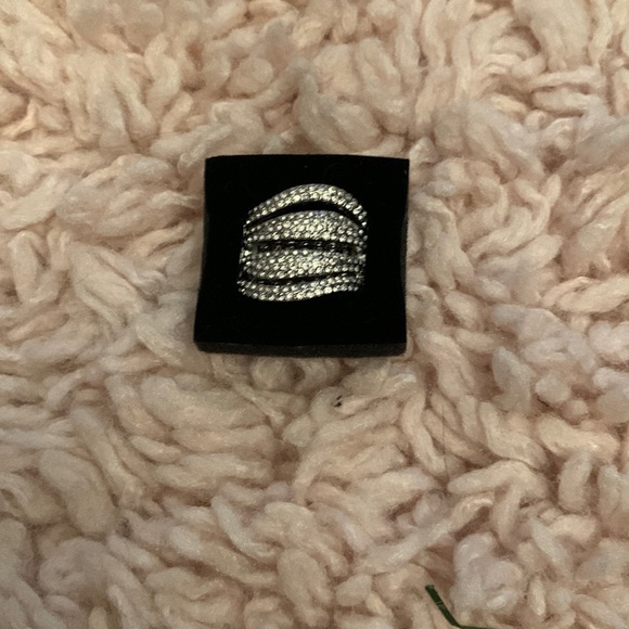 Paparazzi ring